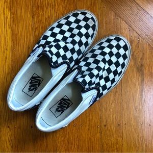 Vans checkerboard slip ons, size 8